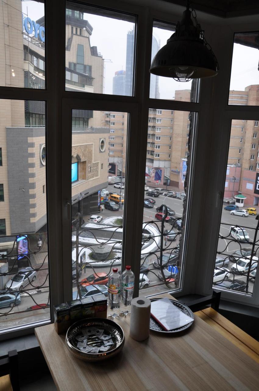 Apartment Arena City Loft キエフ エクステリア 写真