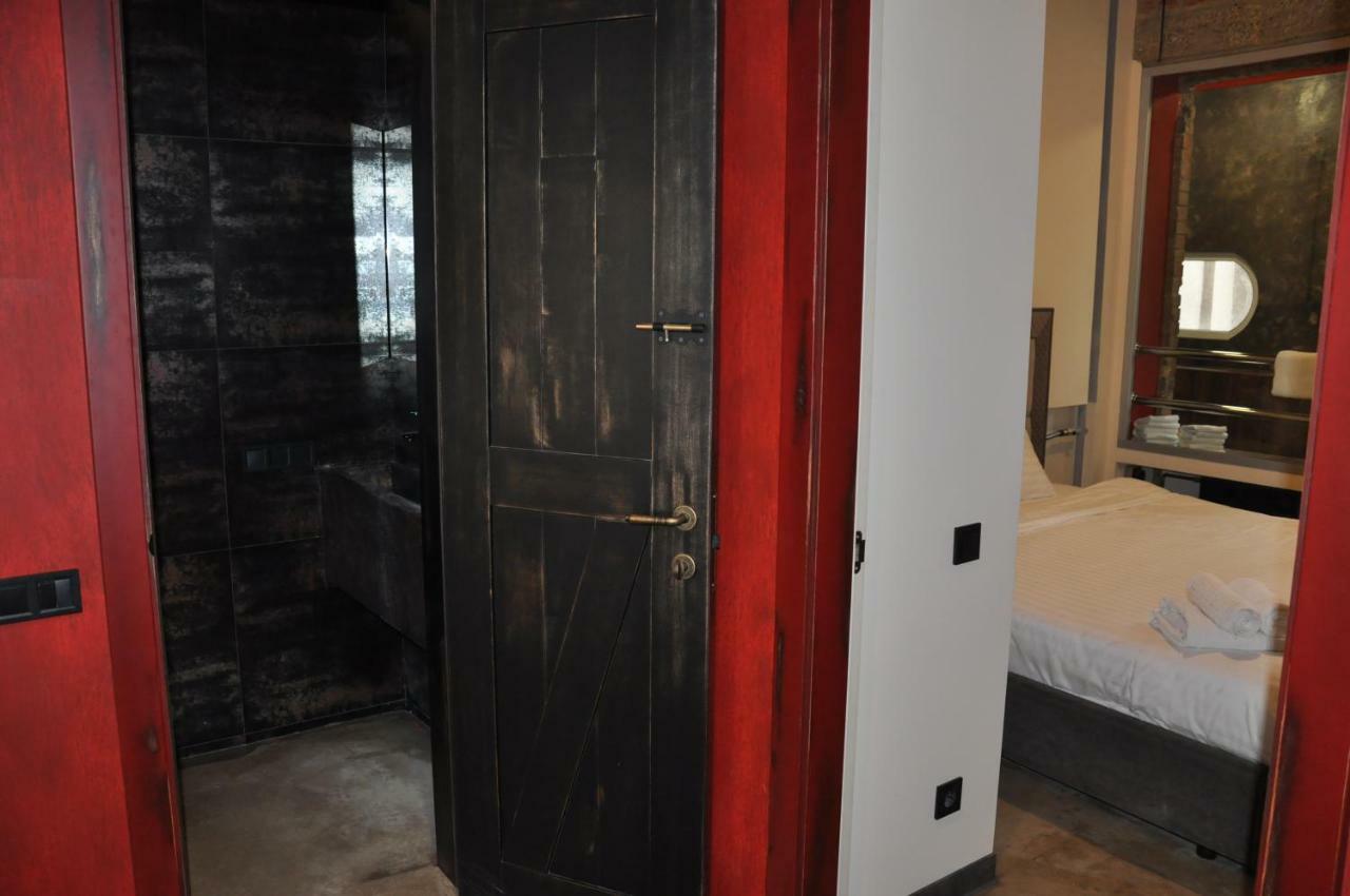 Apartment Arena City Loft キエフ エクステリア 写真